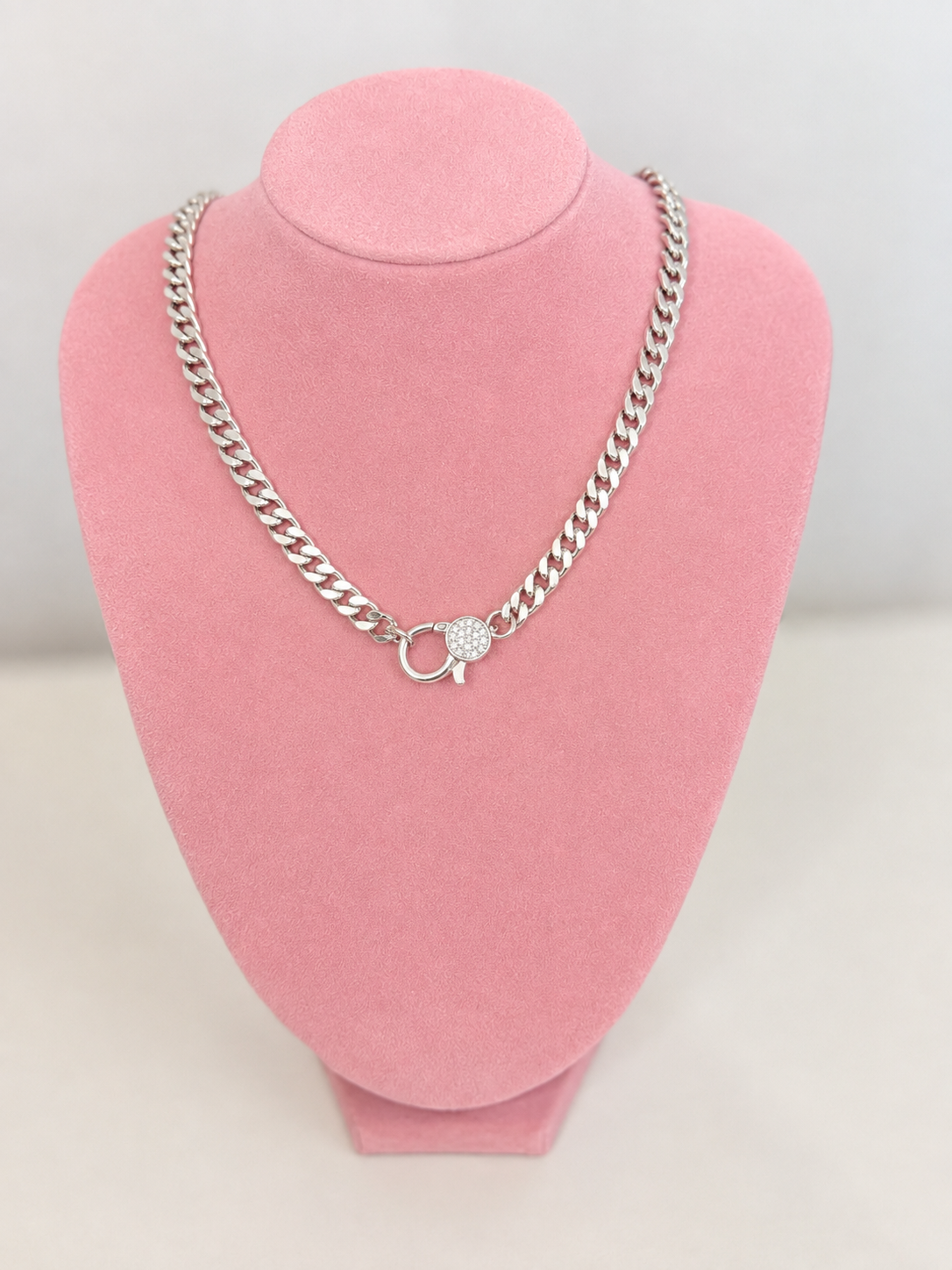 Pavé Lock Cuban Choker