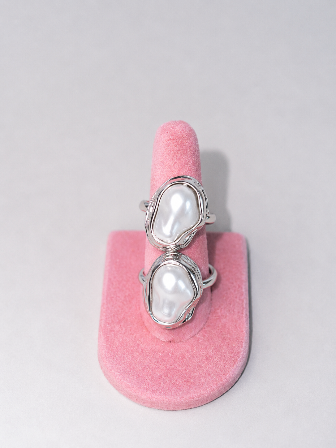 Pearl Muse Ring